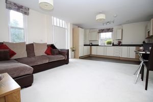 Living Area- click for photo gallery